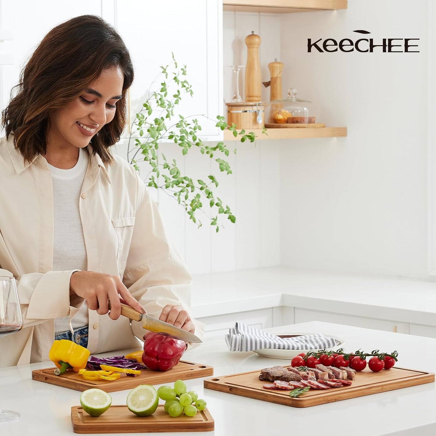 Bamboo Cutting Board, Durable Wood Cutting Boards for Kitchen with Deep Juice Grooves & Built-In Handles, Ideal Charcuterie & Chopping for Meat, Vegetables and Fruits Ideal Kitchen Gifts